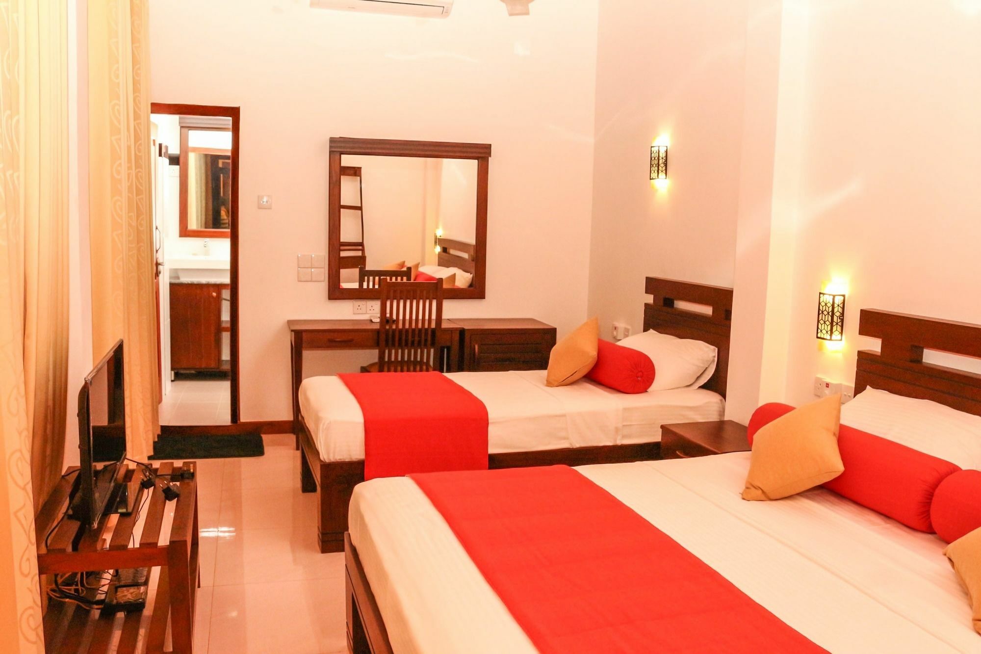 Vin Roma Inn Kandy Exterior foto